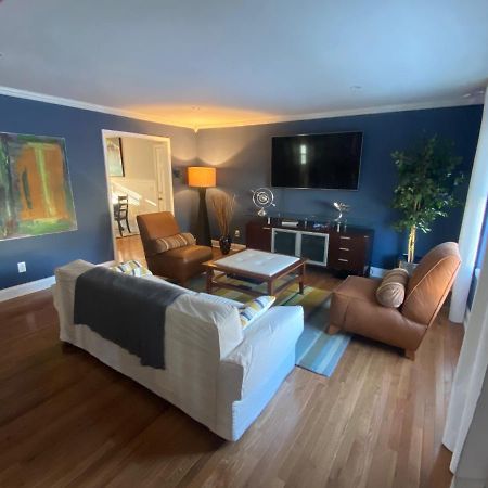 Here It Is! Cool Cape Cod-3 Br-2.5 Bath-12 Guests オレイサ エクステリア 写真