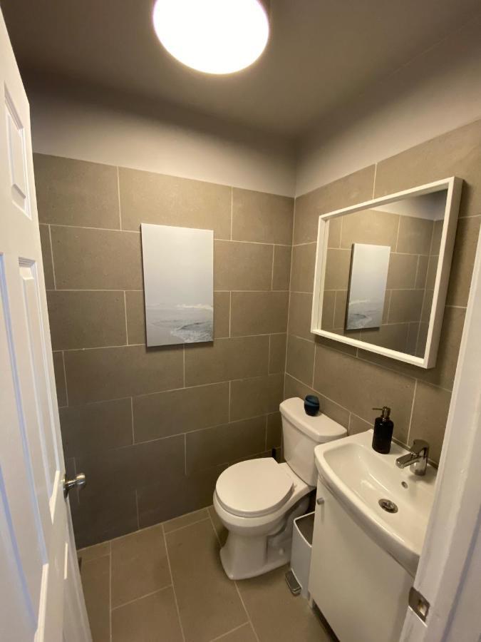 Here It Is! Cool Cape Cod-3 Br-2.5 Bath-12 Guests オレイサ エクステリア 写真