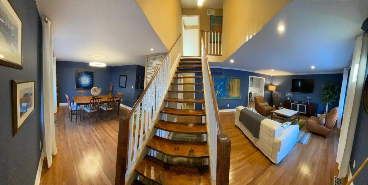Here It Is! Cool Cape Cod-3 Br-2.5 Bath-12 Guests オレイサ エクステリア 写真
